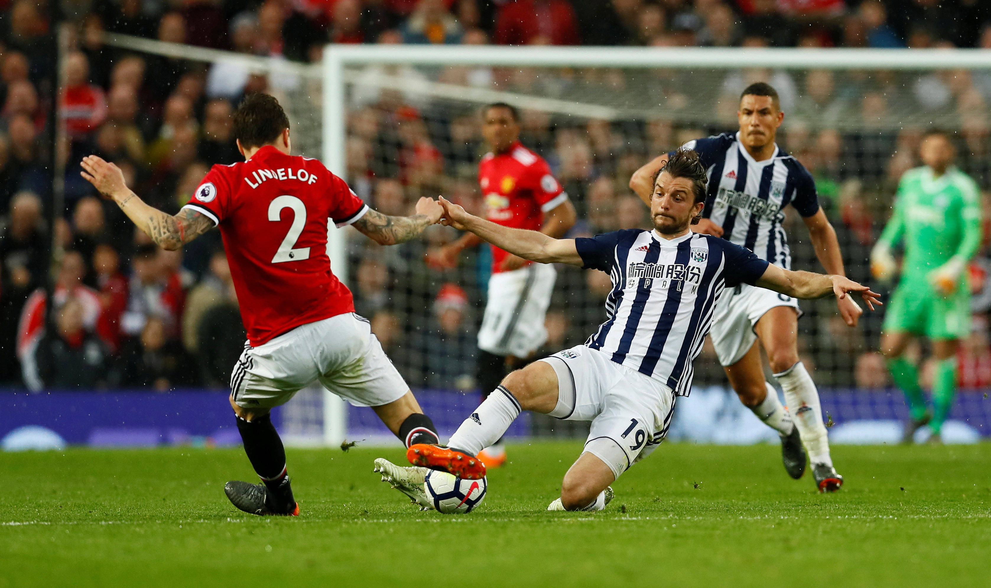 英雄联盟投注-包含国际比赛日成都蓉城调整名单以备荷甲，止住颓势环节打磨，态度坚定，资深球员宣示担当的词条