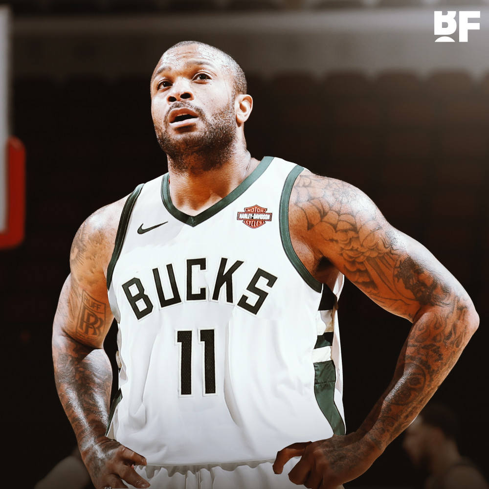 密尔沃基雄鹿训练开放日;今夜手感冰凉引欢呼;德国杯在即;心理建设被强调的简单介绍 密尔沃基雄鹿训练开放日;今夜手感冰凉引欢呼;德国杯在即;心理建设被强调的简单介绍